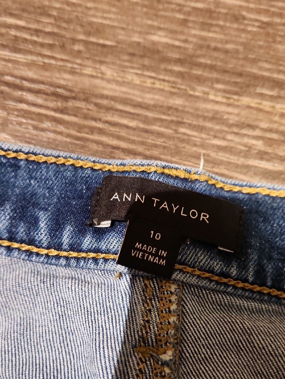 ❤️ ANN TAYLOR HIGH RISE WIDE LEG PATCH POCKET JEANS, 10 (30) - Picture 7 of 10